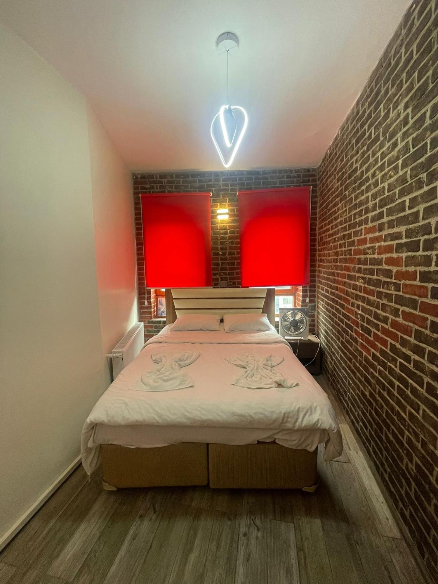איסטמבול Grand Bella Vista Hostel מראה חיצוני תמונה
